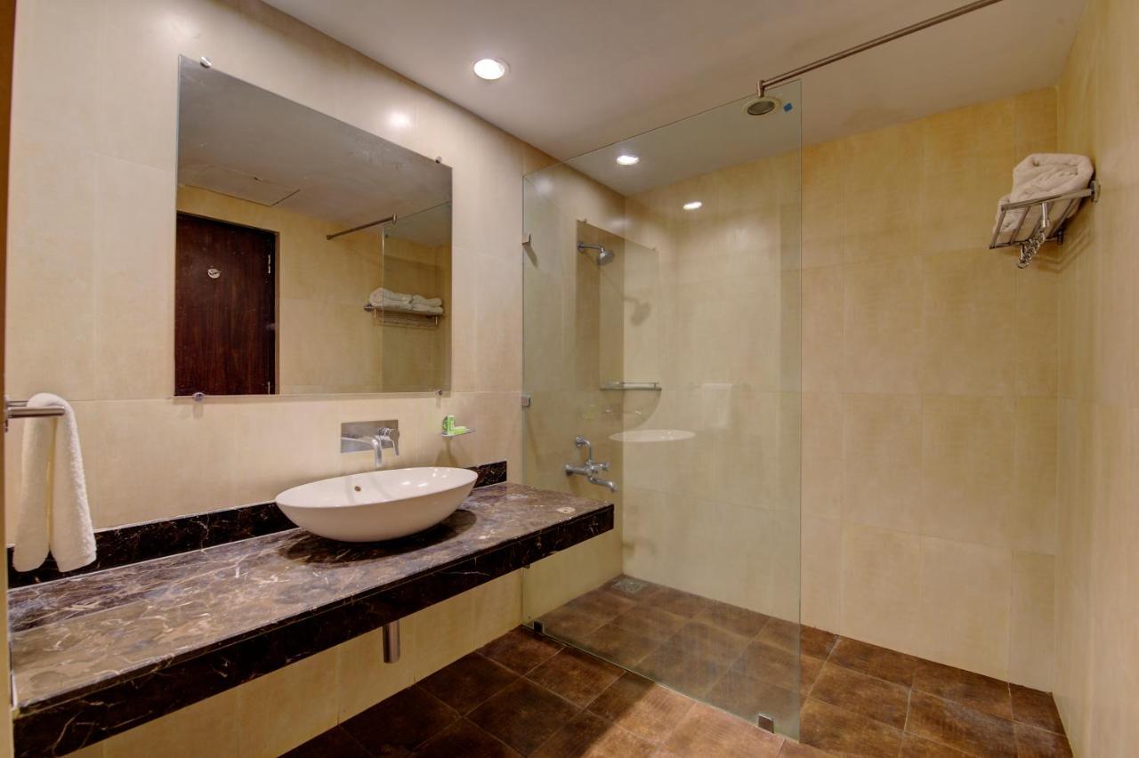 Khanvel Resort Silvassa Ngoại thất bức ảnh
