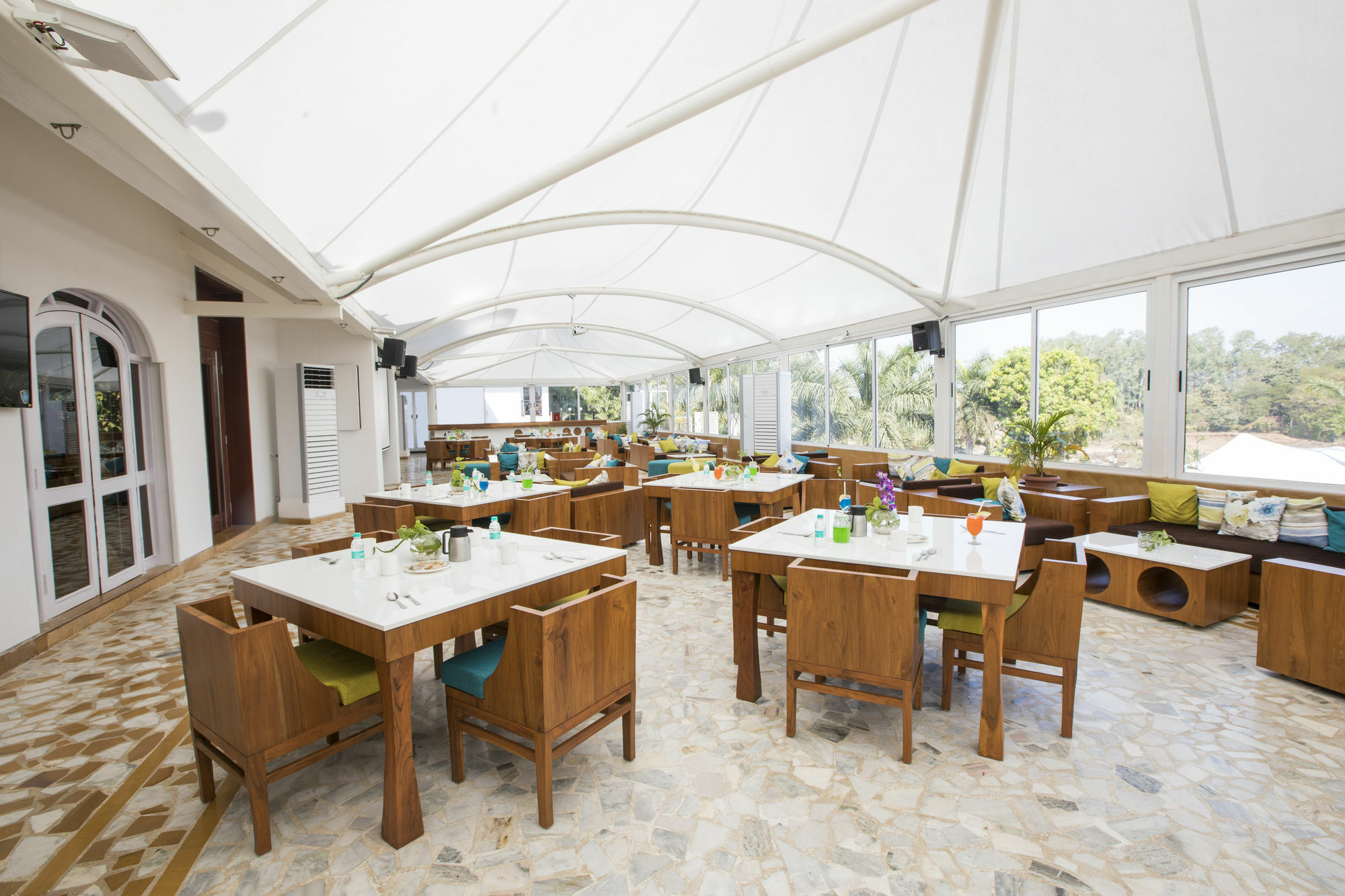 Khanvel Resort Silvassa Ngoại thất bức ảnh