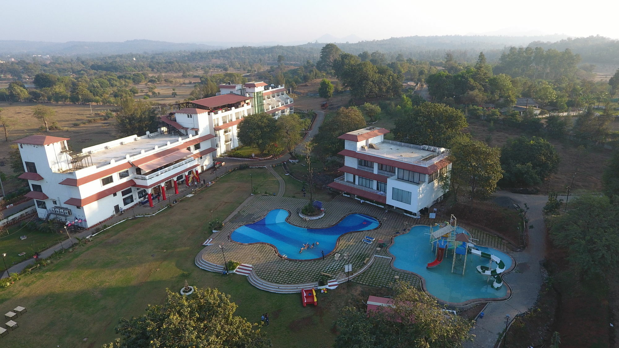 Khanvel Resort Silvassa Ngoại thất bức ảnh