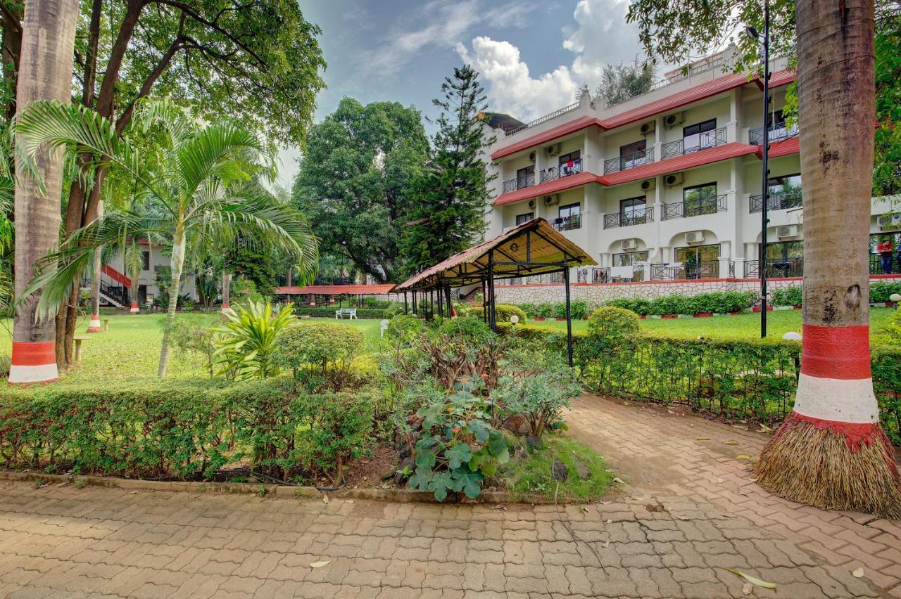 Khanvel Resort Silvassa Ngoại thất bức ảnh